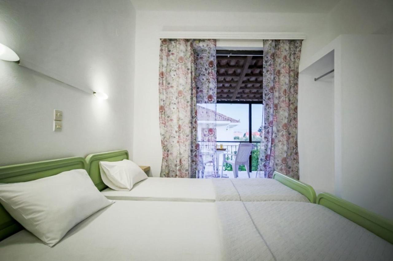 Christina Studios Laganas Ngoại thất bức ảnh
